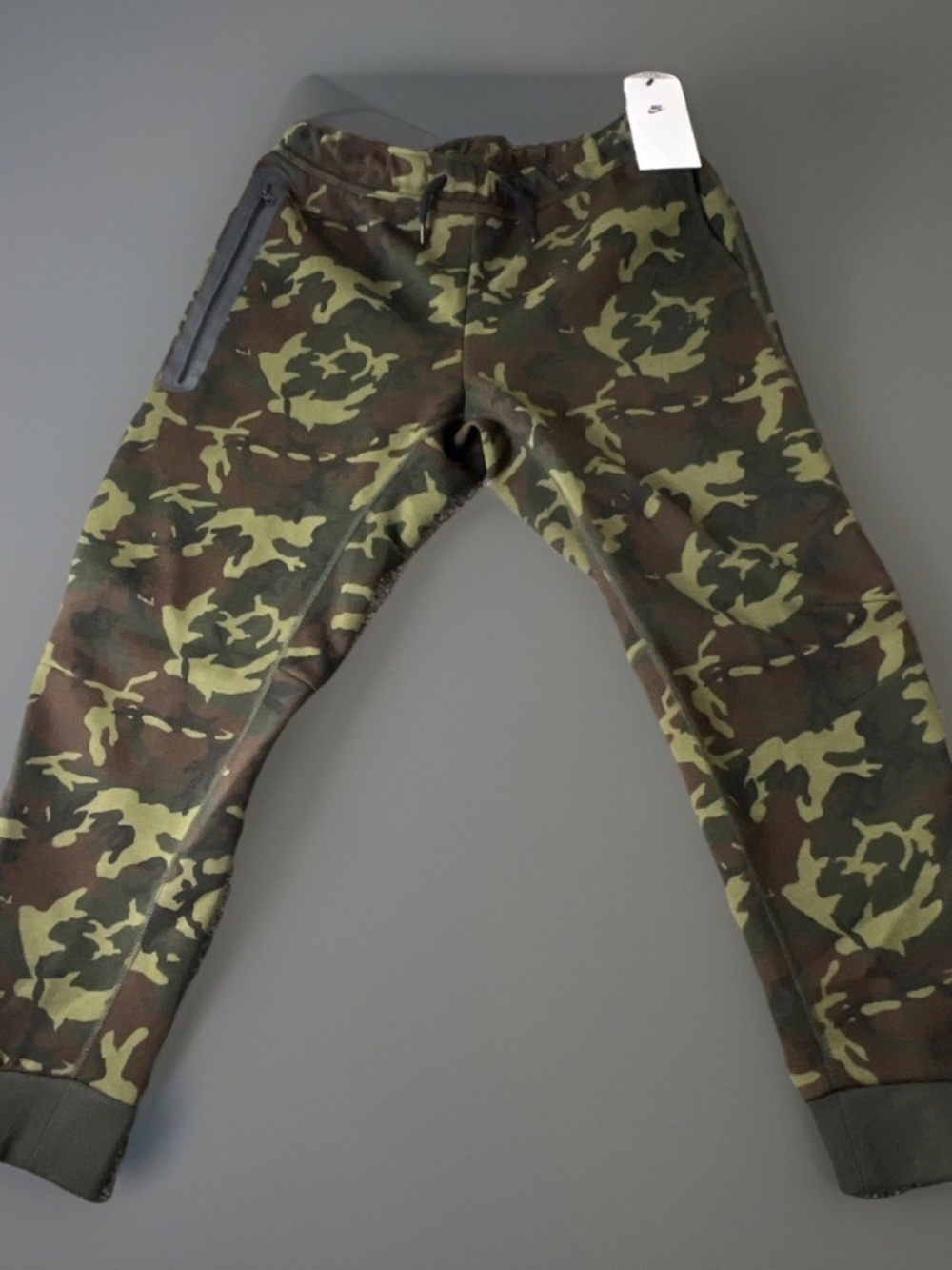 Nike Youth XL Camo Jogger Pants Tech Fleece FN9120-010 Sportswear $100 New NWT